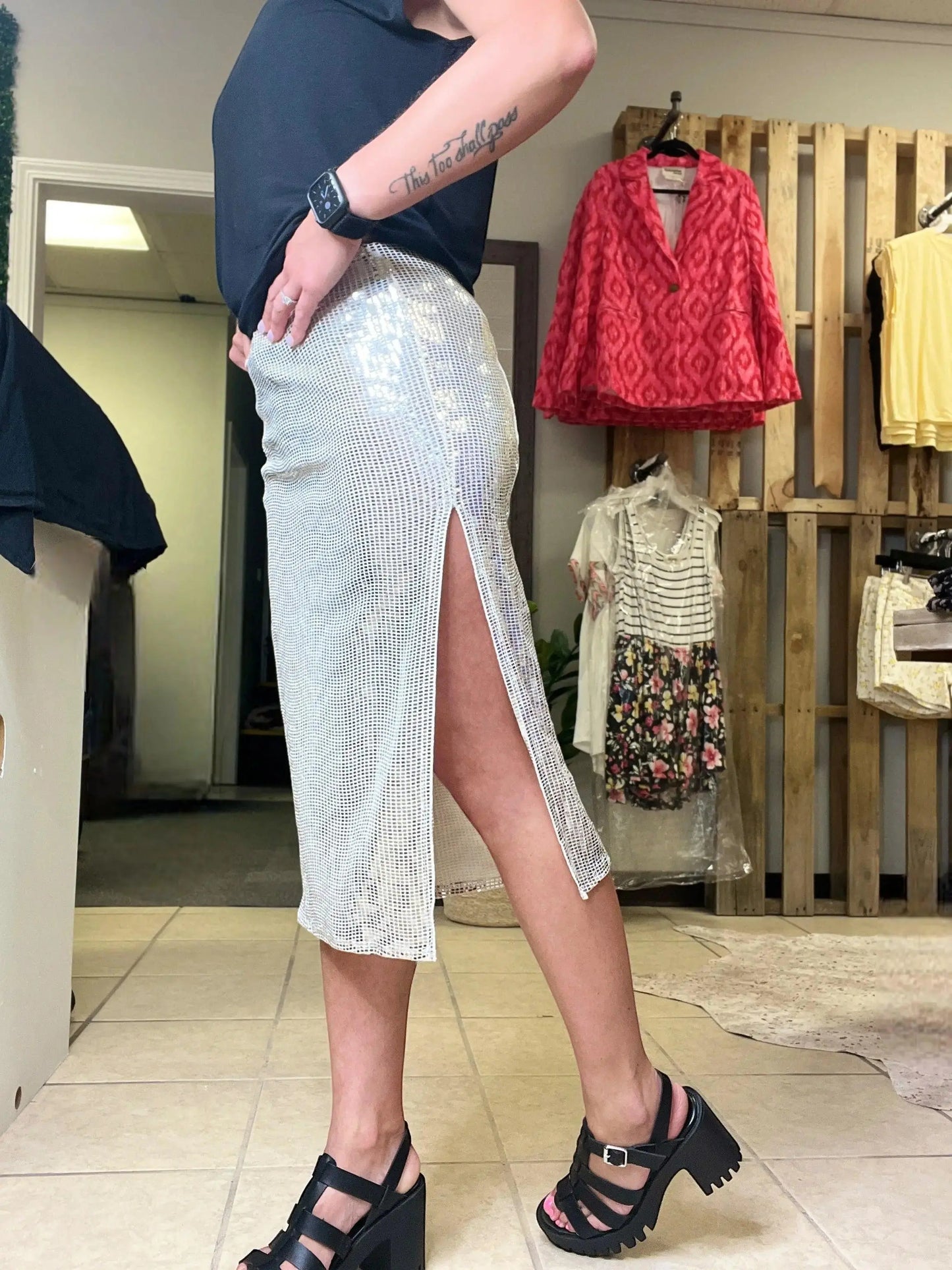 Reba Sequins Skirt-Silver - Shop Beautiful Gloww